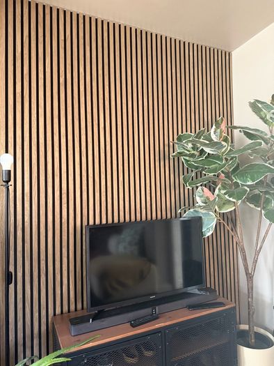 2 Acoustic wall panels