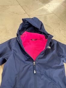 North Face girls 3 in 1 triclimate jacket - medium
