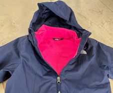 North Face girls 3 in 1 triclimate jacket - medium