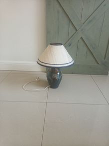Table lamp