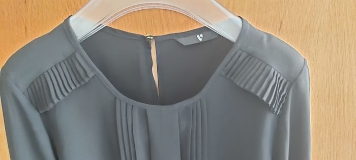 Ladies clothes