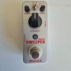 Mooer Bass Sweeper