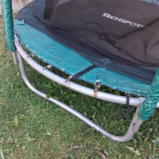 Free Trampoline