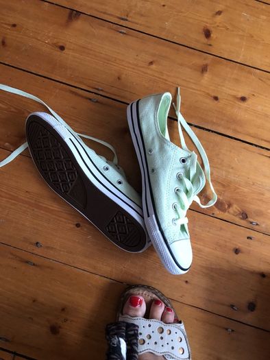 Converse runners