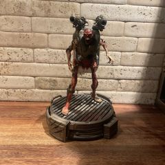 Doom 2016 Collector's Edition Revenant Statue 12-inch