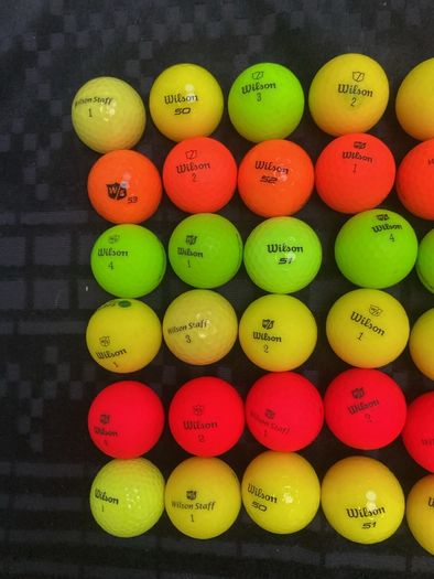 30 Wilson Coloured Balls