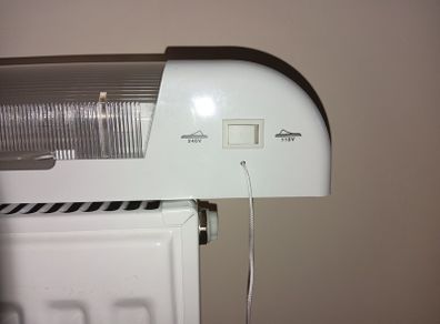 Bathroom shaving light
