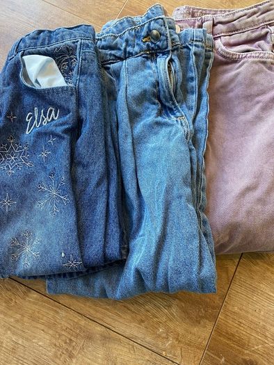 Girls clothes, age 7-8. Most never worn.
