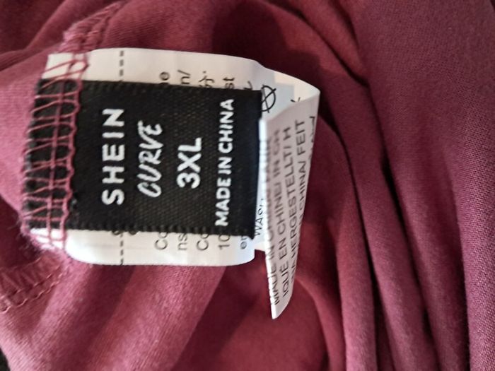 lovely new York top