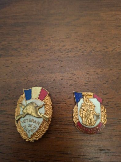 Original Soviet Era - Romanian WW2 veterans commerative badges