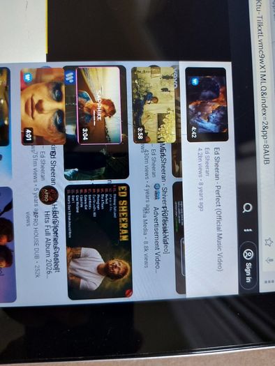 Toshiba 10.1inch Tablet, Model AT10-A, 16GB, great for internet, youtube, games, etc (Circular crack on screen)