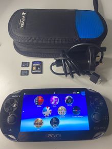 Sony Ps Vita Oled Pch-1003 Bundle 16gb + 4gb Cod Charger Case