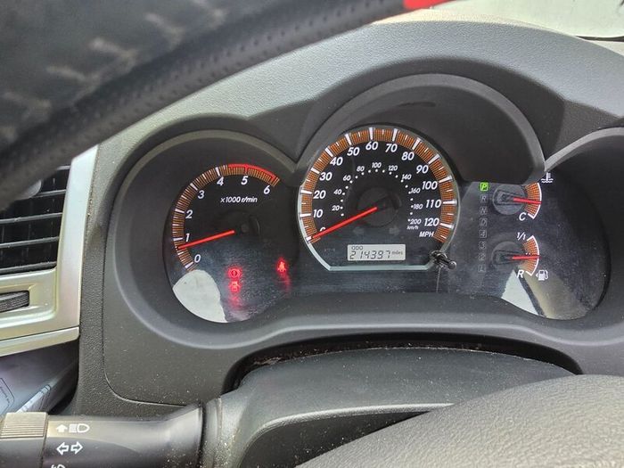 Toyota Hilux 2012 Needs Chassis work
