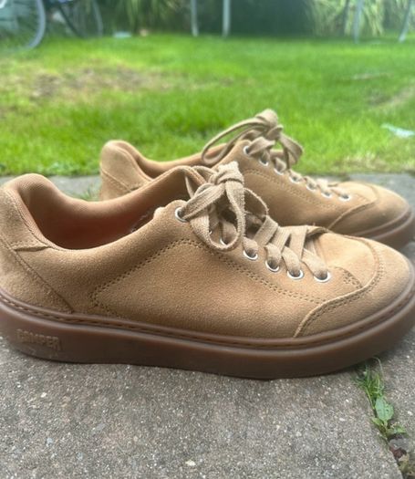 sneaker
