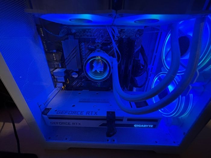 Gaming PC with WiFi Dongle included