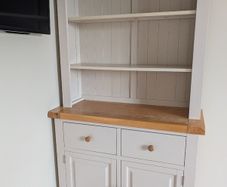 Hutch and buffet