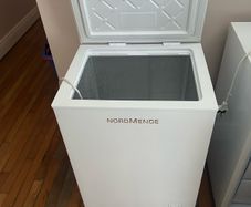 box freezer