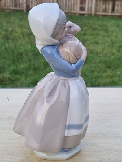 Nao by Lladro"Lamb in Arms" Porcelain Figurine