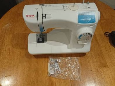 toyota-spb15-sewing-machine-for-sale-in-barna-galway-from-michu7