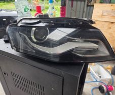 Audi a4 b8 head light