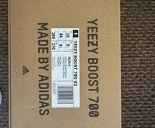 Yeezy 700v2 Tephra