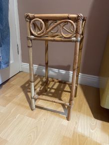 Plant stand