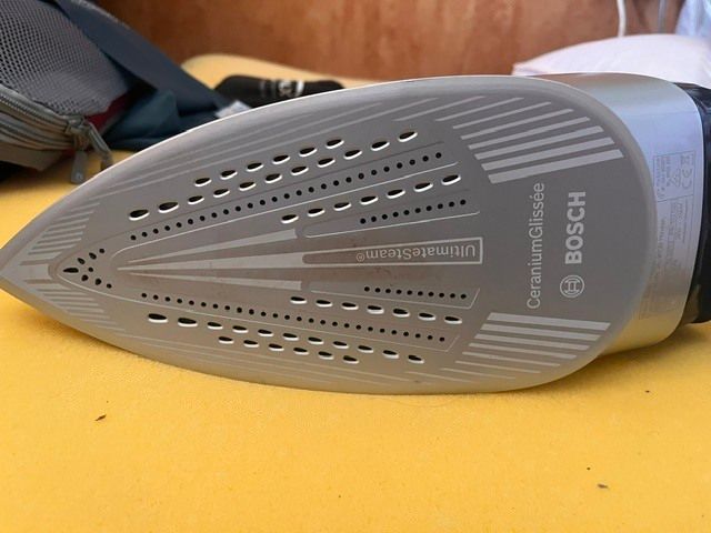 Bosch DI90 MotorSteam AntiShine Iron