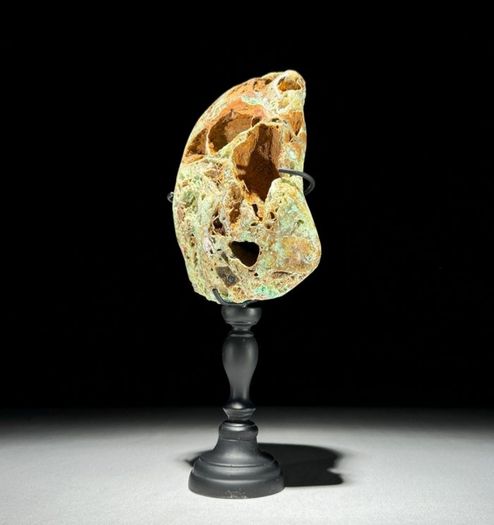 Mineral Form - Green Smithsonite