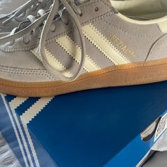 Adidas Spezials   size 4.5 / 37.5