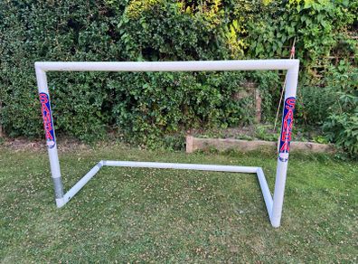 Soccer goal