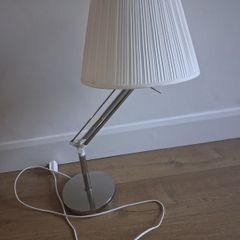 Free. Desk lamp