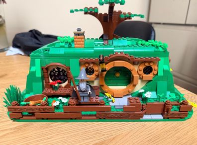 lego lord of the rings / hobbit unexpected gathering