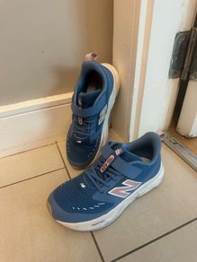New Balance Girls Trainers