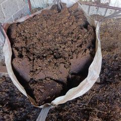 Horse manure   ton bag  Well rotten horse manure  Idea cropping, vegetables, greenhouse,  tunnels  Horse dung Compost
