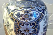 Vintage Blue &amp; White Japanese Temple Jar