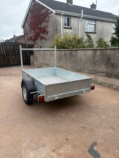 Car trailer