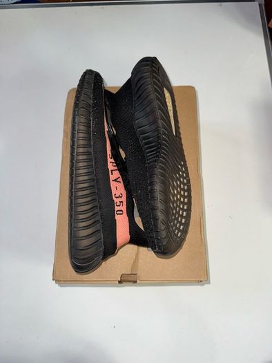 Adidas Yeezy 350 V2