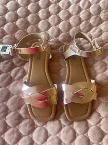 Girls Sandals Size 1 NEW
