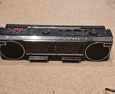 Vintage Bush boombox ghettoblaster