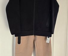 Brand new Dunnes stores boy's tech tracksuit 10-11 years