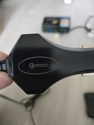 Car QC3.0 usb Adapter front + back seats