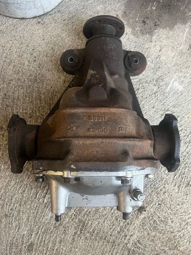 Nissan S/R chassis 6 bolt welded diff