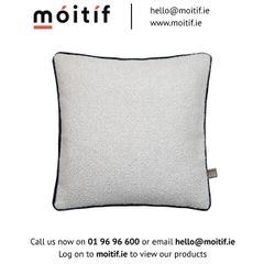 Oasis Medium Cushion - Ecru/Navy