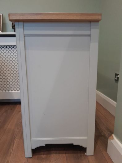Kitchen console