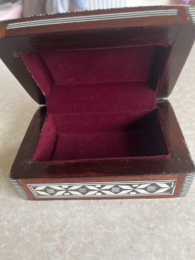 Wooden Mother of Pearl Inlay Jewelry Box