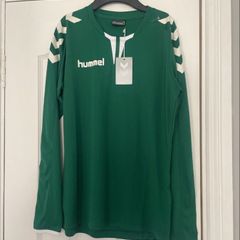 Sports top
