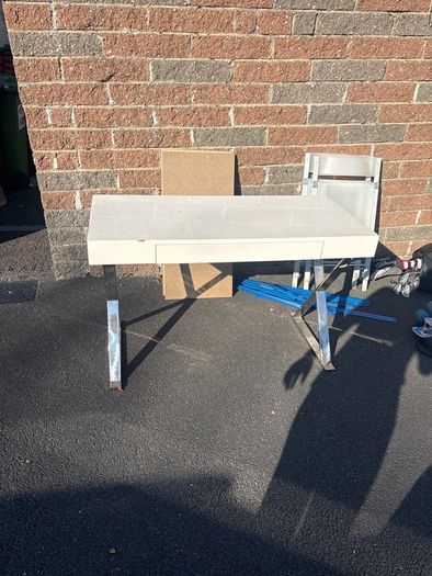 dressing table