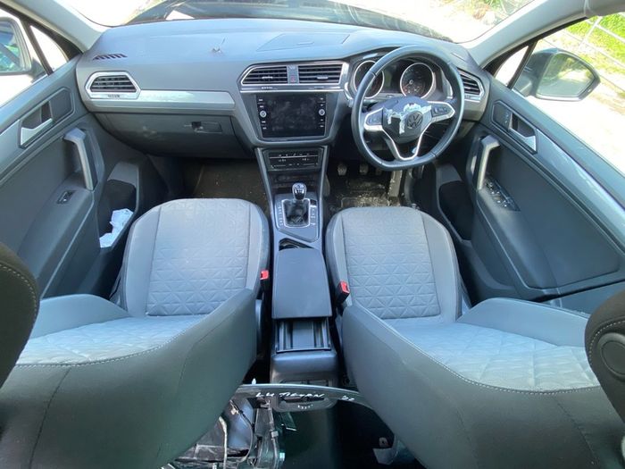 2020 Volkswagen Tiguan Breaking For Parts R18