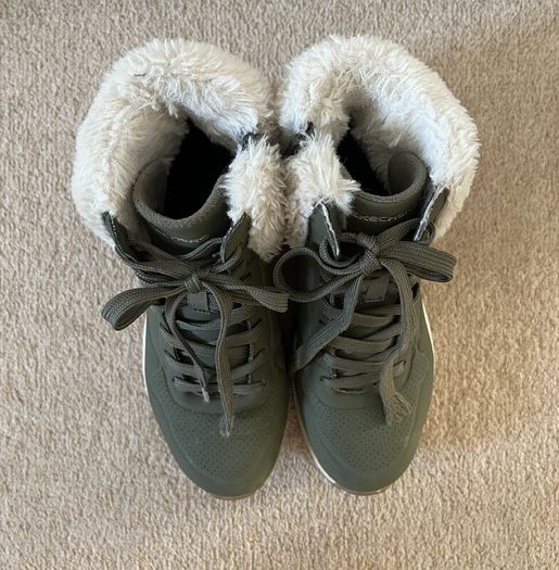 Winter Shoes Skechers