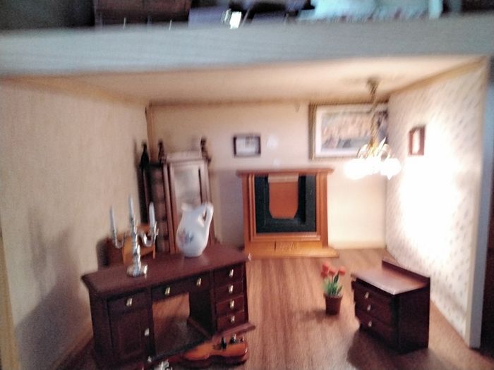 Magnificent Dolls House